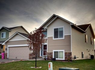 1662 Palomino St, Shakopee, MN 55379