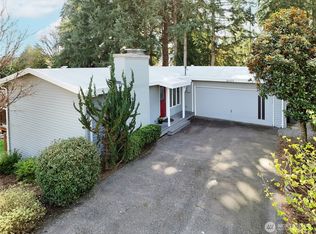 9425 NE 181st Lane, Bothell, WA 98011