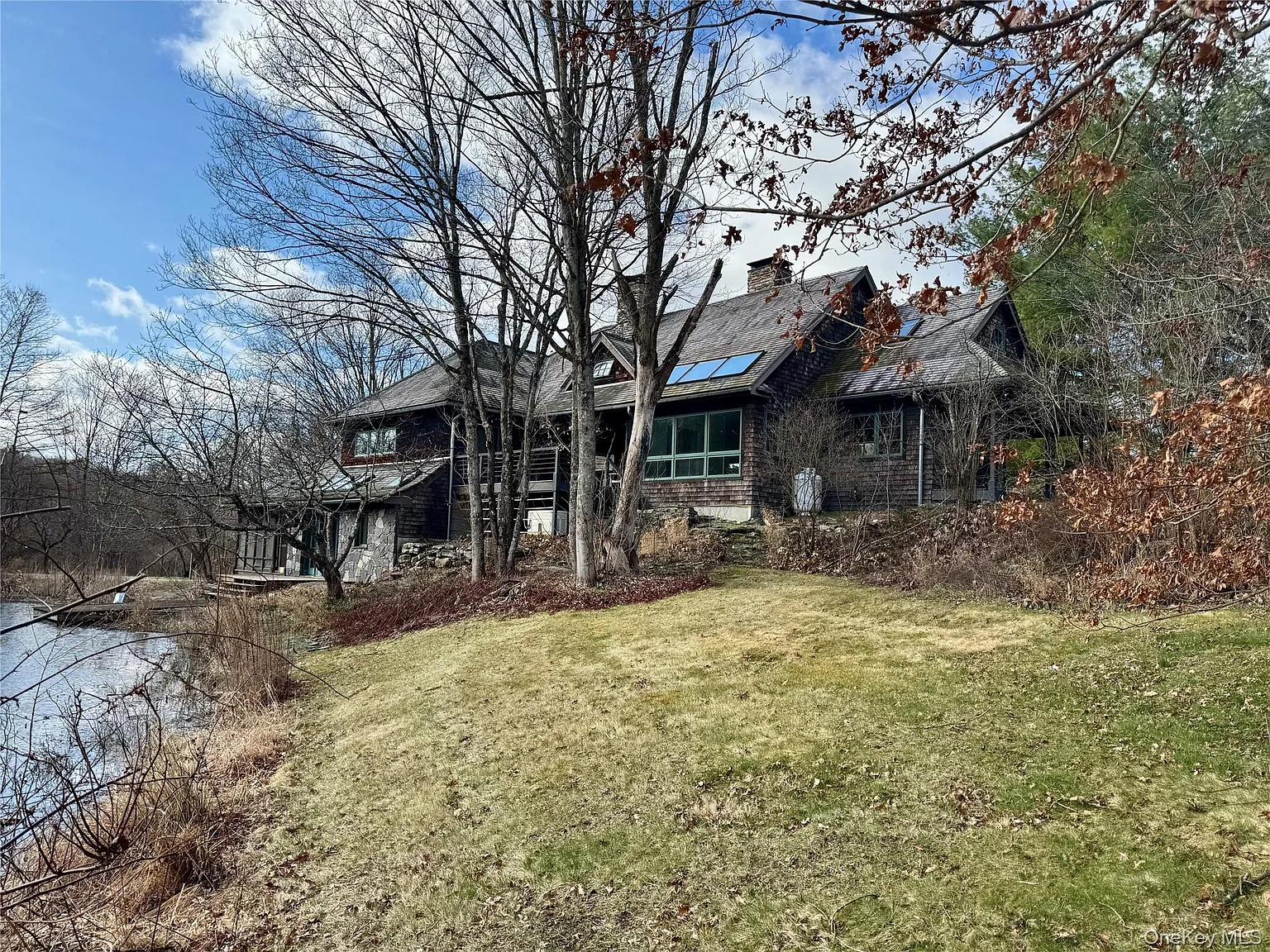 3 bed, 3.5 bath, 3444 sqft, $4,250 — Photo 3