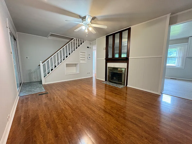 12905 Atlantic Ave — Photo 5