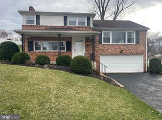 2620 Raleigh Dr, York, PA 17402