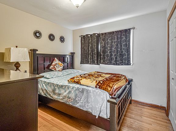 5th image of 5112 N Lotus Ave
