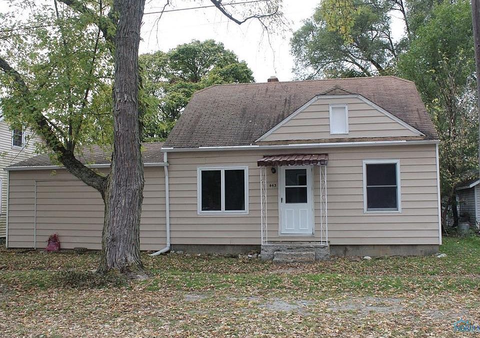 1st image of 443 N Oak St