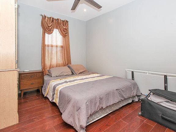 5th image of 10413 191st St