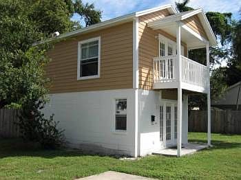 2nd image of 2303 Depauw Ave