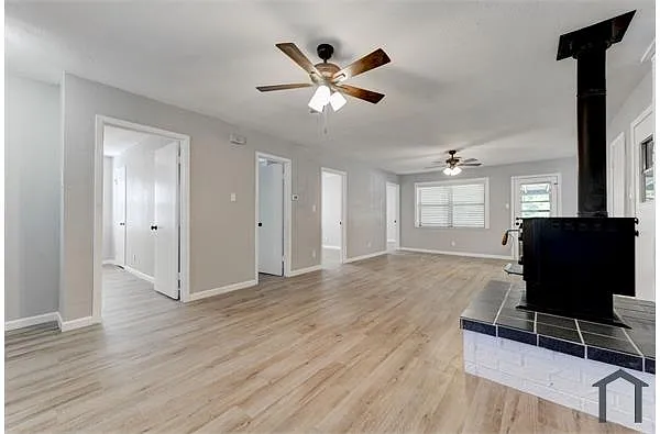 Building Photo - 1228 Chippendale Dr