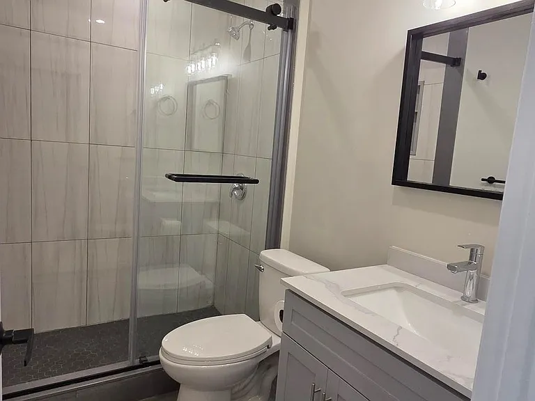 793 Broadview Ave #1 — Photo 21
