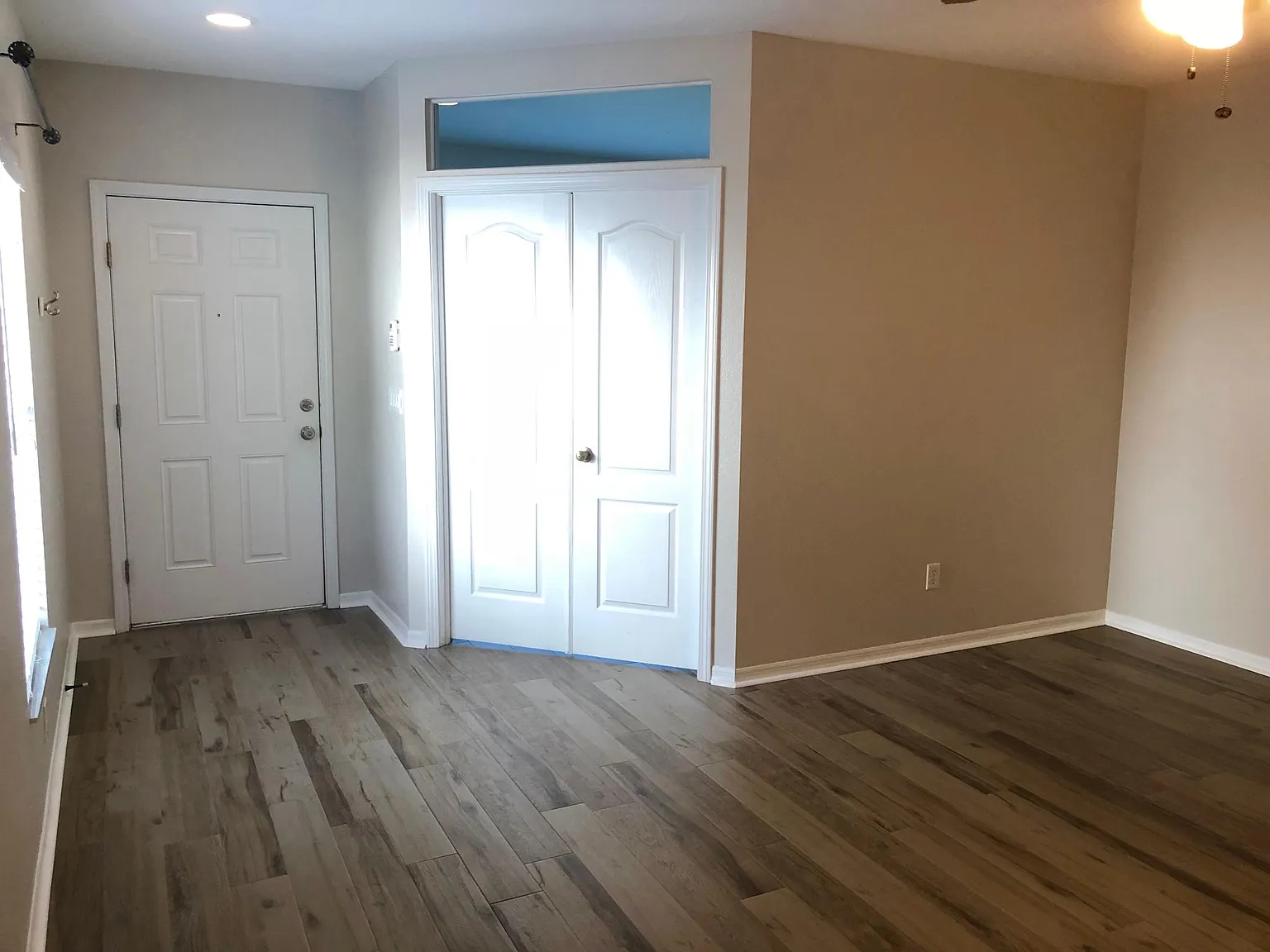 15944 Fishhawk Creek Ln — Photo 4