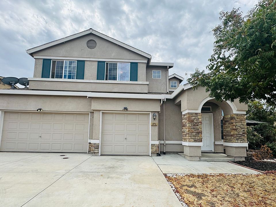 1st image of 13721 Santa Lucia Dr