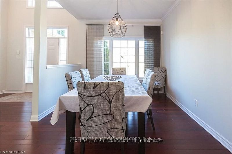 London House for rent - 4 Bedrooms — photo 13