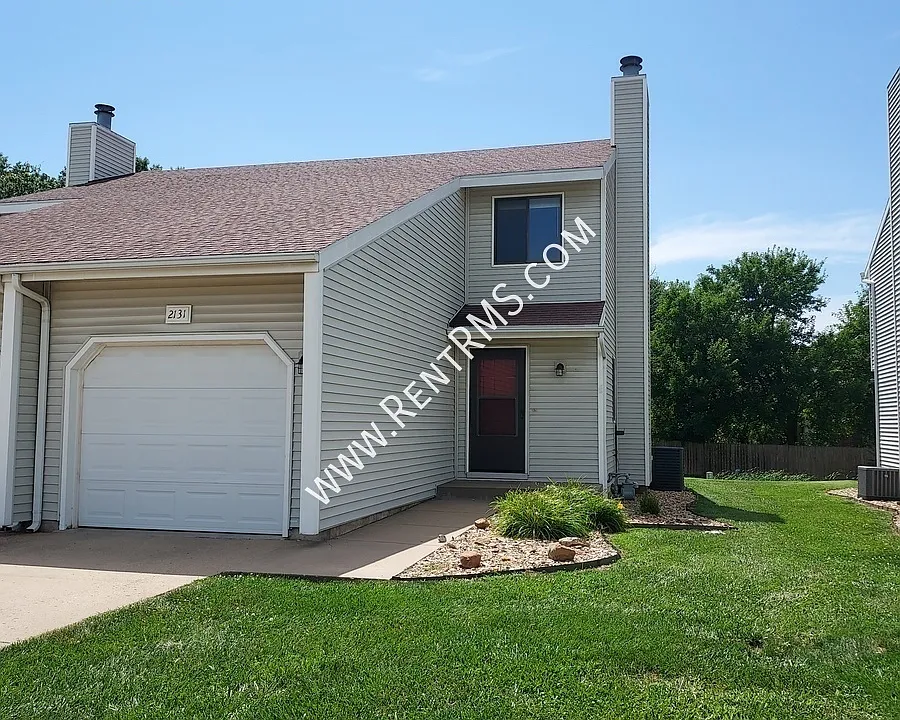 2131 SW Brandywine Ln