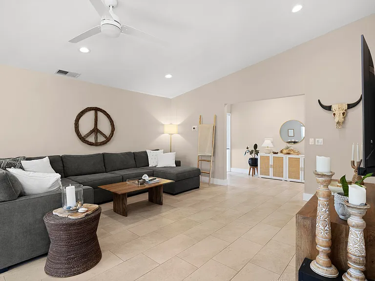 4114 Bay Laurel Way — Photo 26