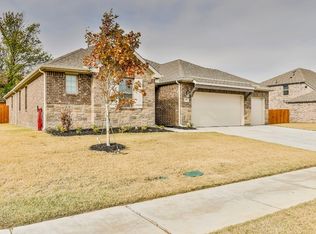 13201 Ridings Dr, Haslet, TX 76052