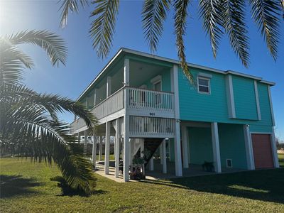 901 Helen Blvd, Crystal Beach, TX, 77650
