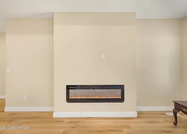 1828 Pinnacle Point — Photo 23