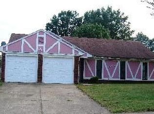 4965 Chevron Rd, Memphis, TN 38118