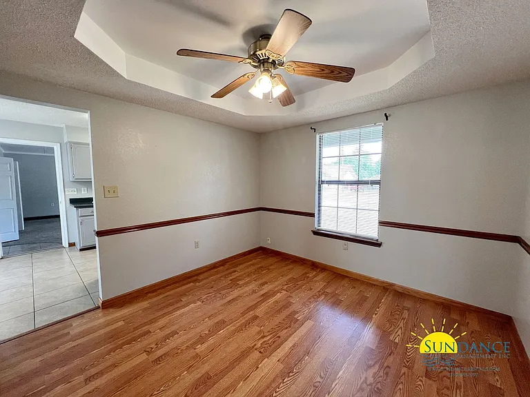 253 Grand Prix Dr — Photo 8
