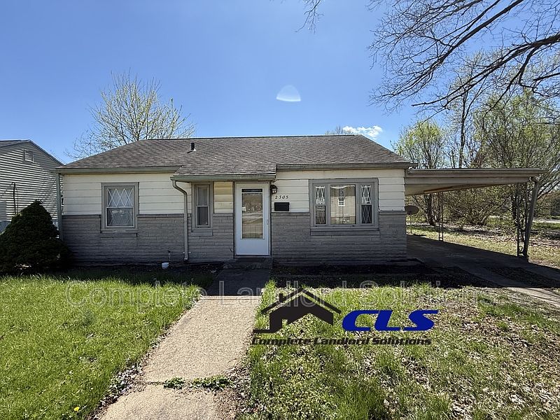 1st image of 2305 8th Ave