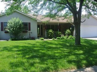 404 E Somonauk St, Yorkville, IL 60560