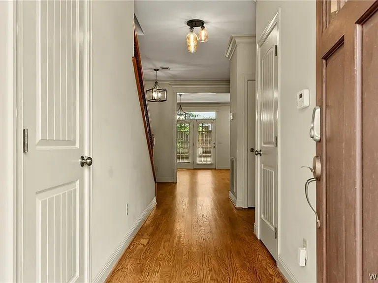 2800 Belle Chase Ln #21 — Photo 7