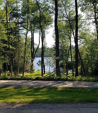 2nd image of 129 Park Dr