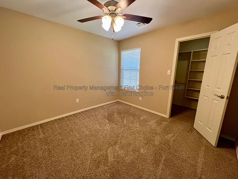 507 Ridge Point Dr — Photo 18