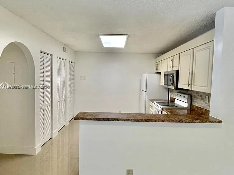 10131 W Sunrise Blvd #204 — Photo 16
