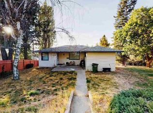 614 S J St, Colfax, WA 99111