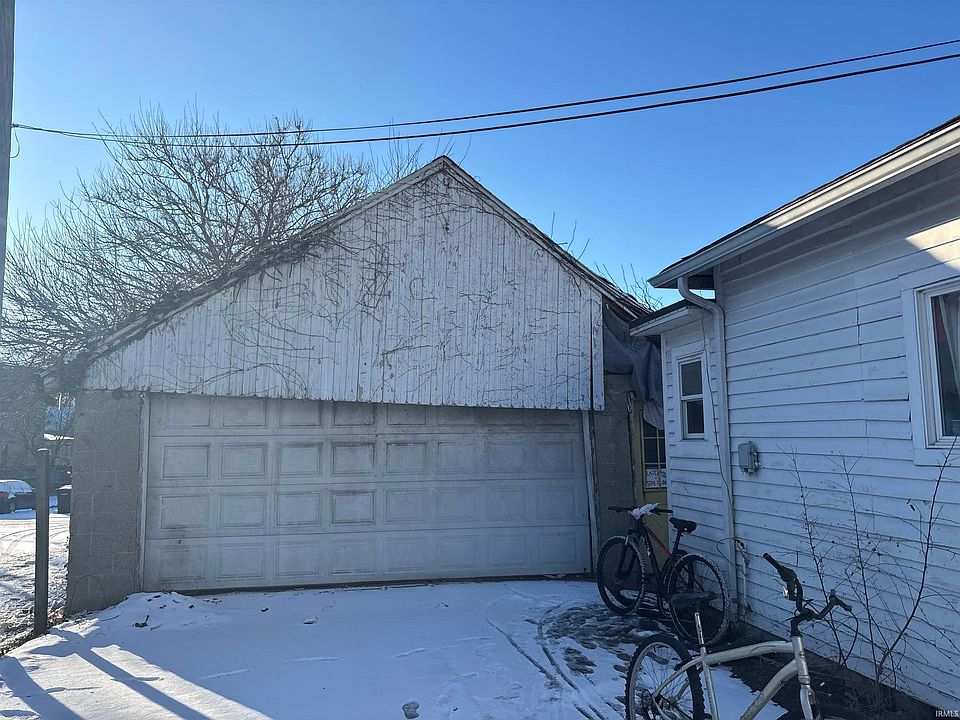 2nd image of 512 S 4th St
