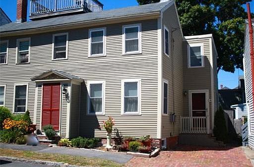 1st image of 4 Kent St #1