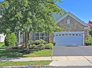 582 Post Ln, Somerset, NJ 08873