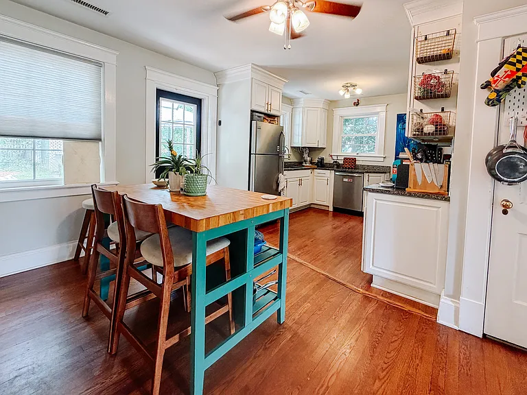 1215 Cherry Ave — Photo 13