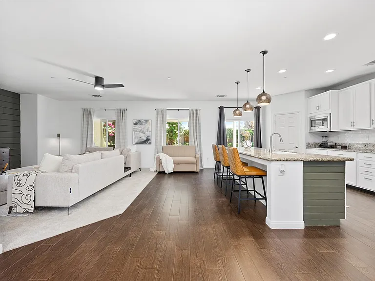 11004 Corbett Canyon Dr — Photo 17