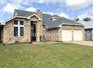 4125 Walsh Ln, Grand Prairie, TX 75052