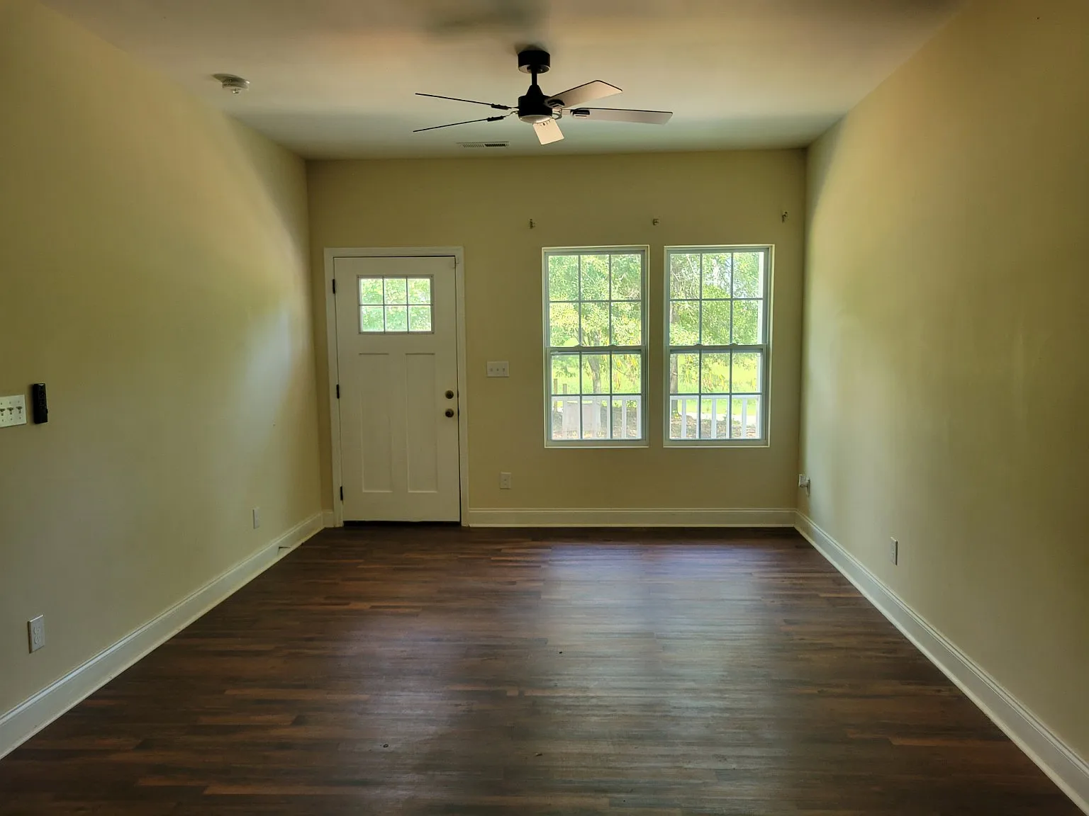 324 Great Oak Drive — Photo 2