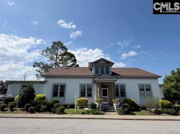 909 College St, Newberry, SC 29108