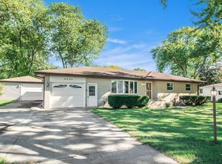 4035 Laukus Ln, Saint Joseph, MI 49085