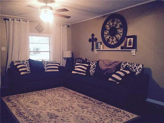 3rd image of 2608 Mary Ann Dr
