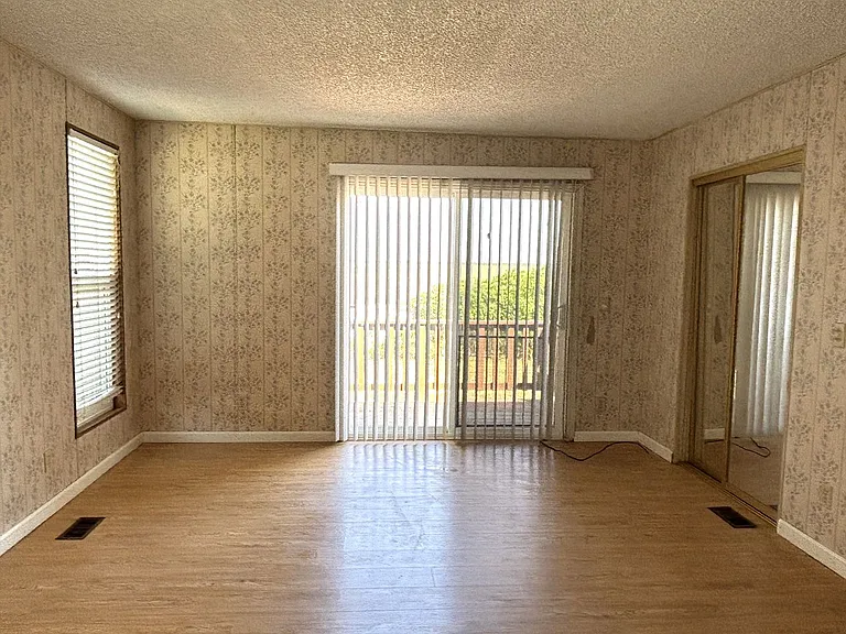 1 Robin Ct — Photo 9