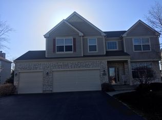 10683 Nantucket Ln, Huntley, IL 60142