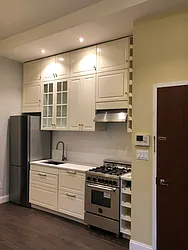 Rented by Avenue Real Estate