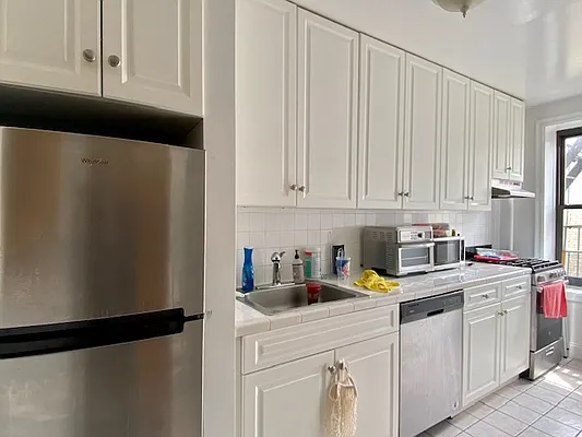 Rented by REAL New York | media 5