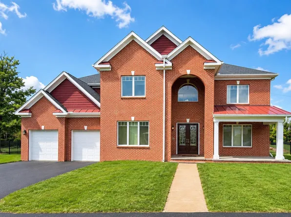 13828 Travilah Rd, Rockville, MD 20850