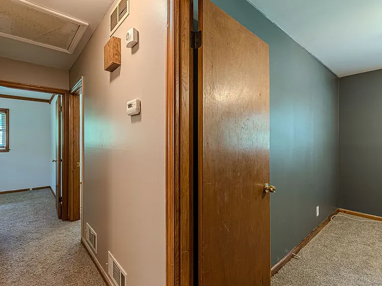 3920 Cliftondale Pl — Photo 11