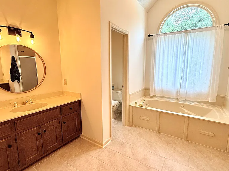 113 Nobleton Ln NW — Photo 27