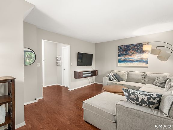 4th image of 233 Derby Avenue #203