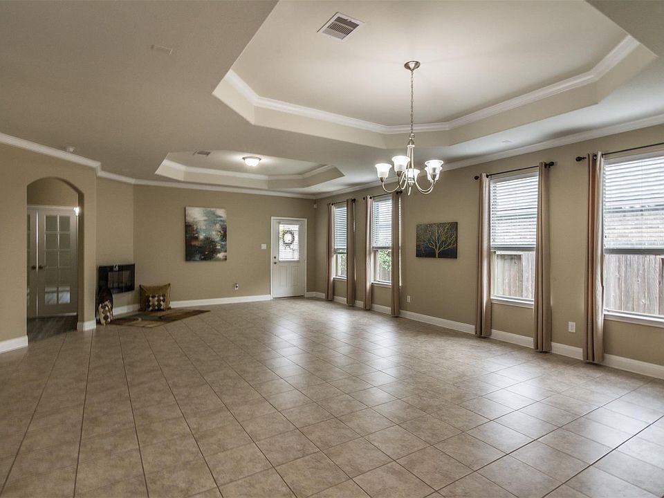 1st image of 1537 Brunello St