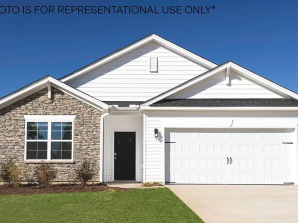 2706 Salisbury Ln W, Wilson, NC 27893