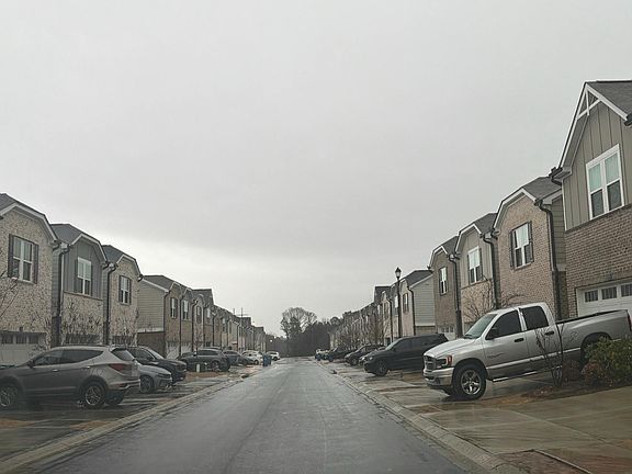 4th image of 1515 Villageside Ct