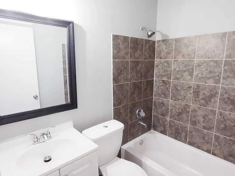 3237 Capwood Curv — Photo 24